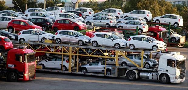 بازار خودروهای وارداتی در کما/ عرضه ها متوقف شد